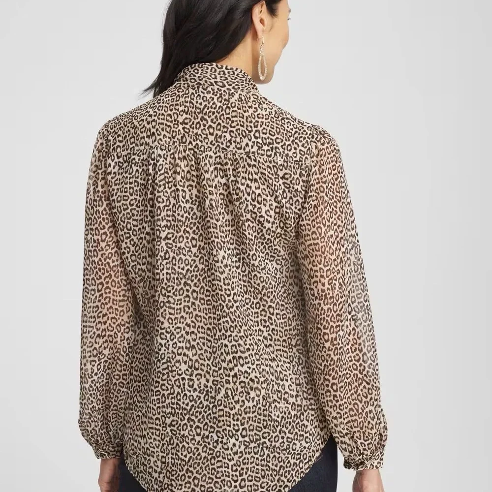 Chico’s Leopard Print Bow Tie Blouse Large - Picture 5 of 13